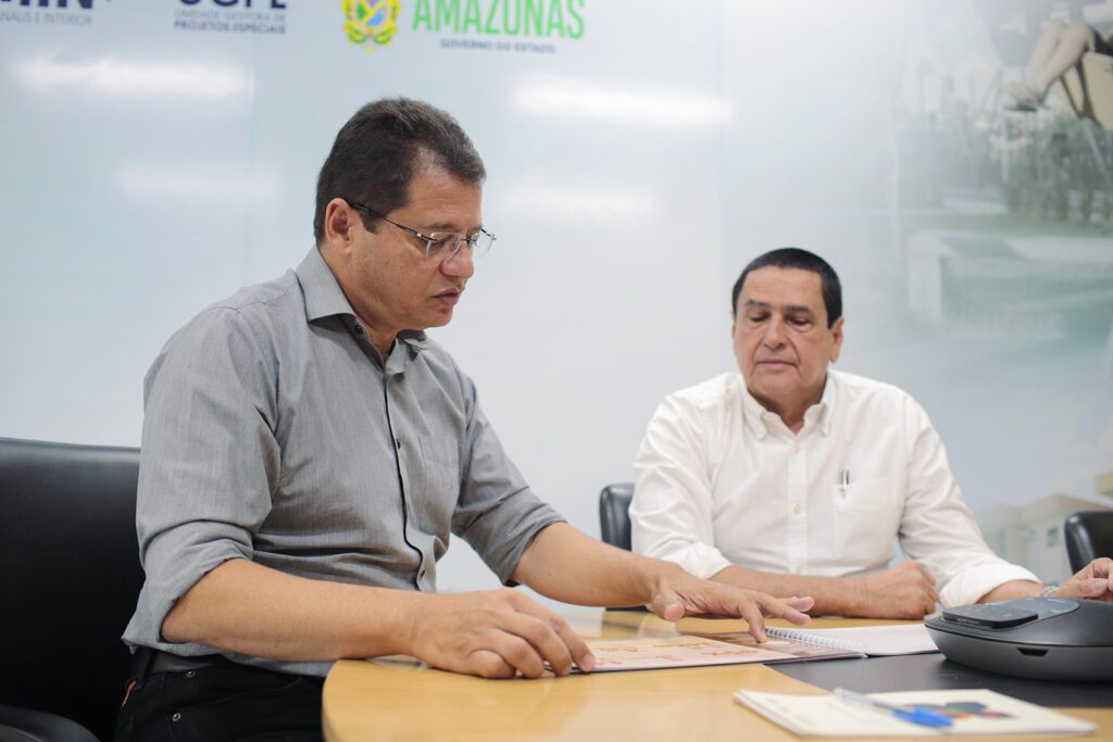 Marcellus Campêlo pilota consulta pública da maior obra pública do interior