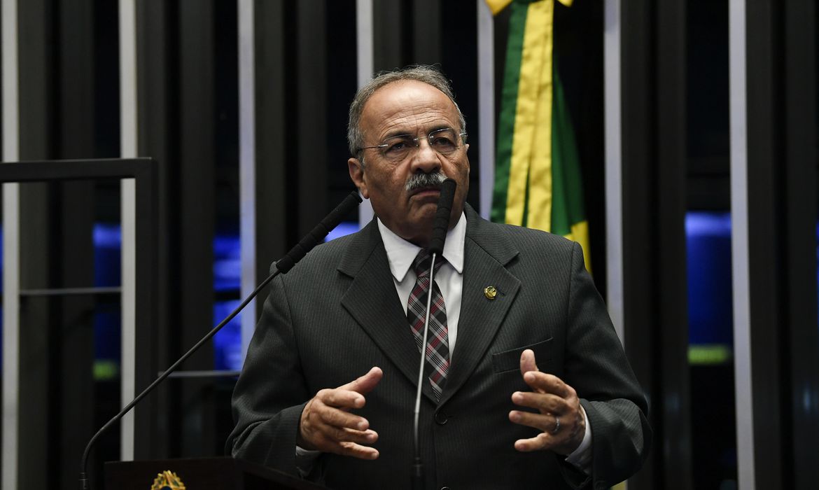 Senador de Roraima do dinheiro na cueca volta a ser investigado