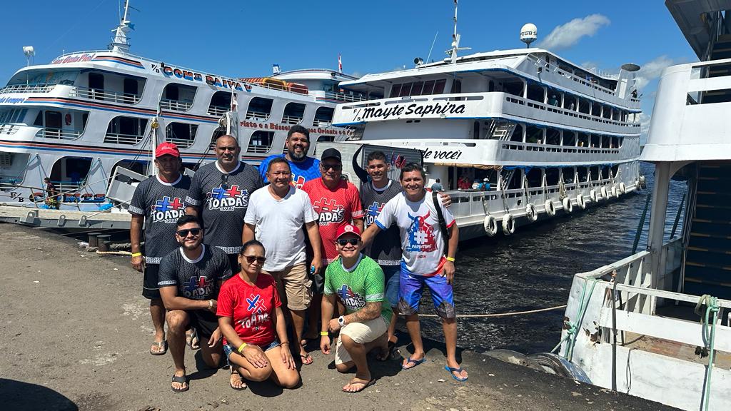 Toadas/BNC já desce rio Amazonas rumo a Parintins