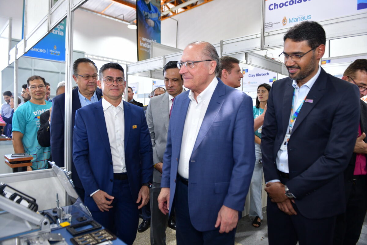 Prefeito e Alckmin inauguram distrito da microempresa na ZFM