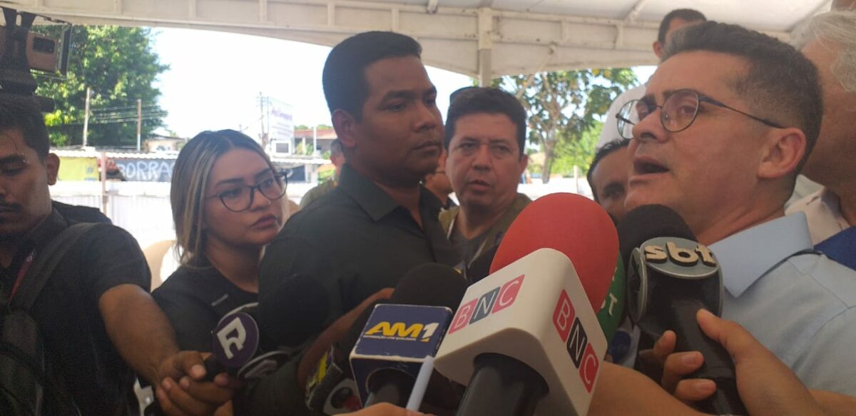 Prefeitura presta duas homenagens a Amazonino Mendes, diz Almeida