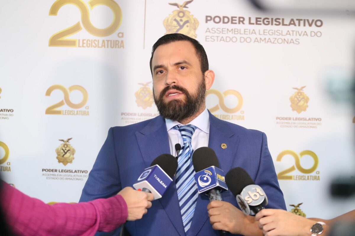 Aprovado projeto de George Lins de meia-entrada a pessoal de saúde