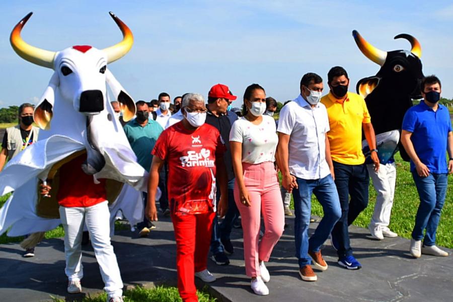 Todos querem o apoio do cabo eleitoral mais importantes do Estado