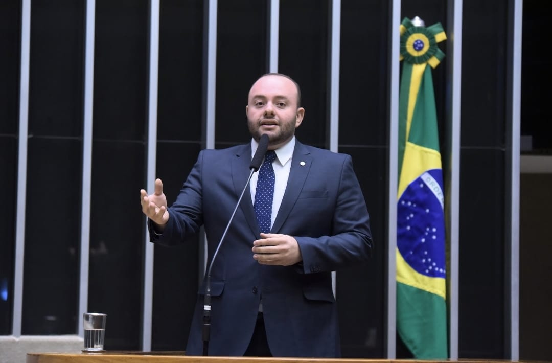 Deputado quer proteção a denunciante de crimes em empresas e S/A