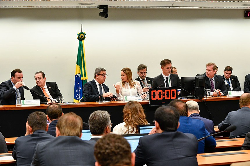 Comissão Mista de Orçamento (CMO)