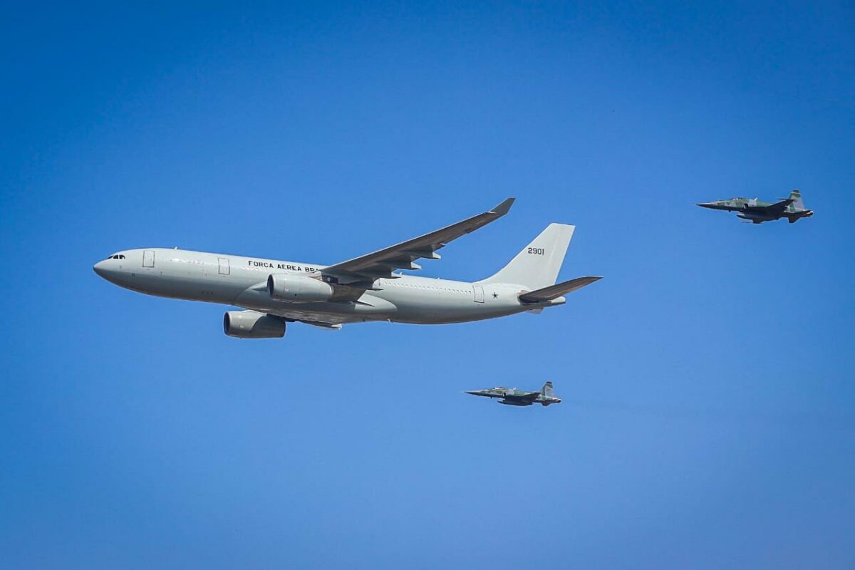 Brasil vai enviar seis aviões para buscar brasileiros em Israel