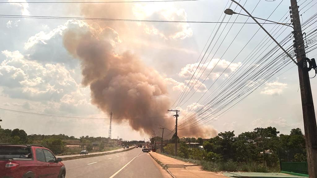 Fumaça em Iranduba rumo a Manaus