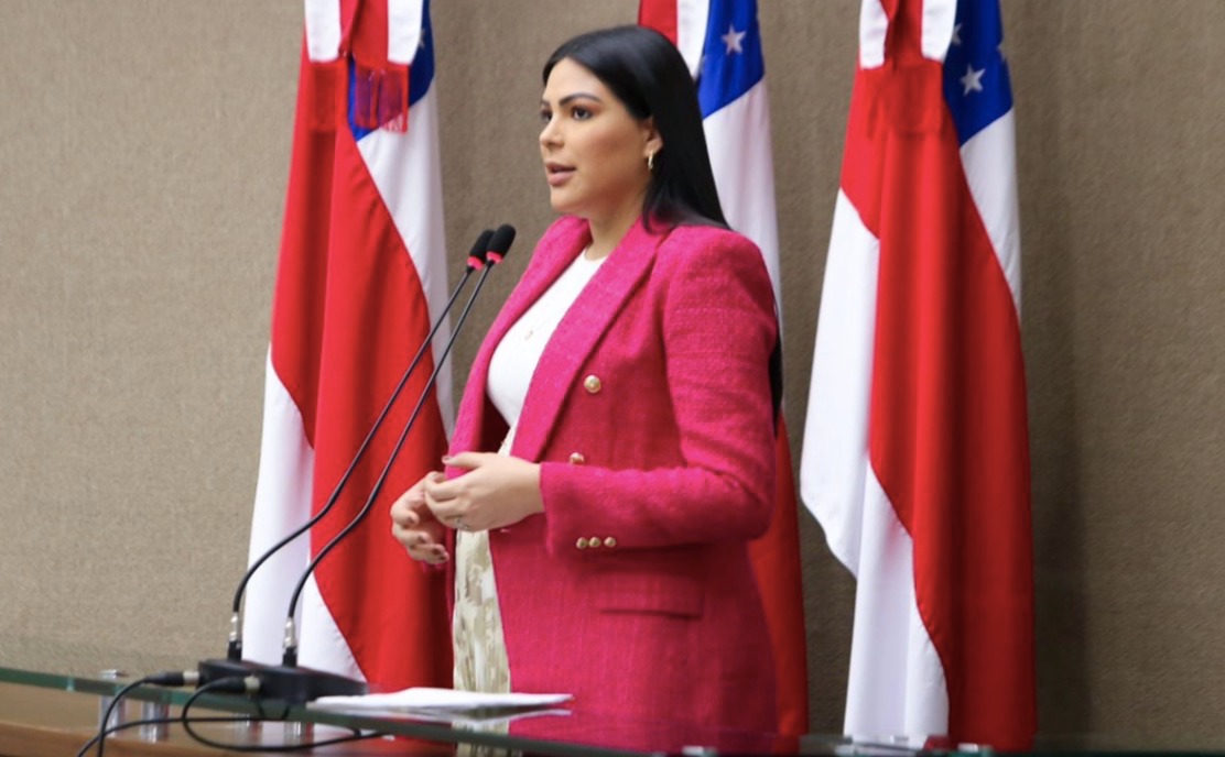 Outubro Rosa: Mayra quer atenção à mulher mastectomizada 
