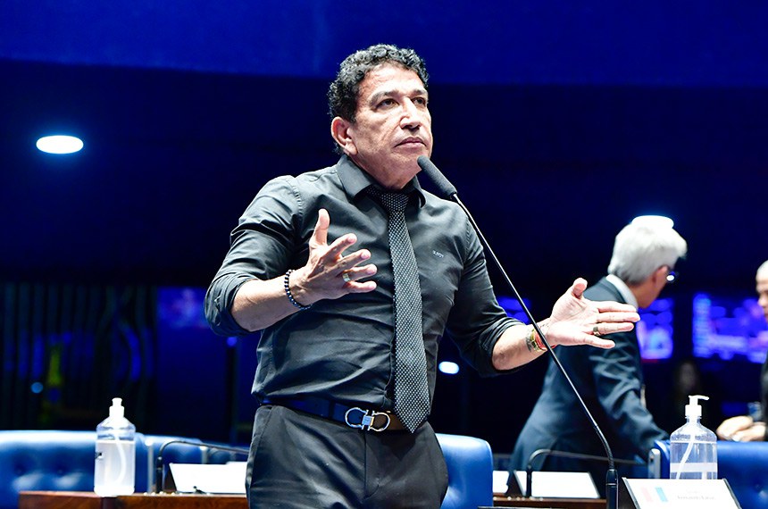 senador Magno Malta (PL)