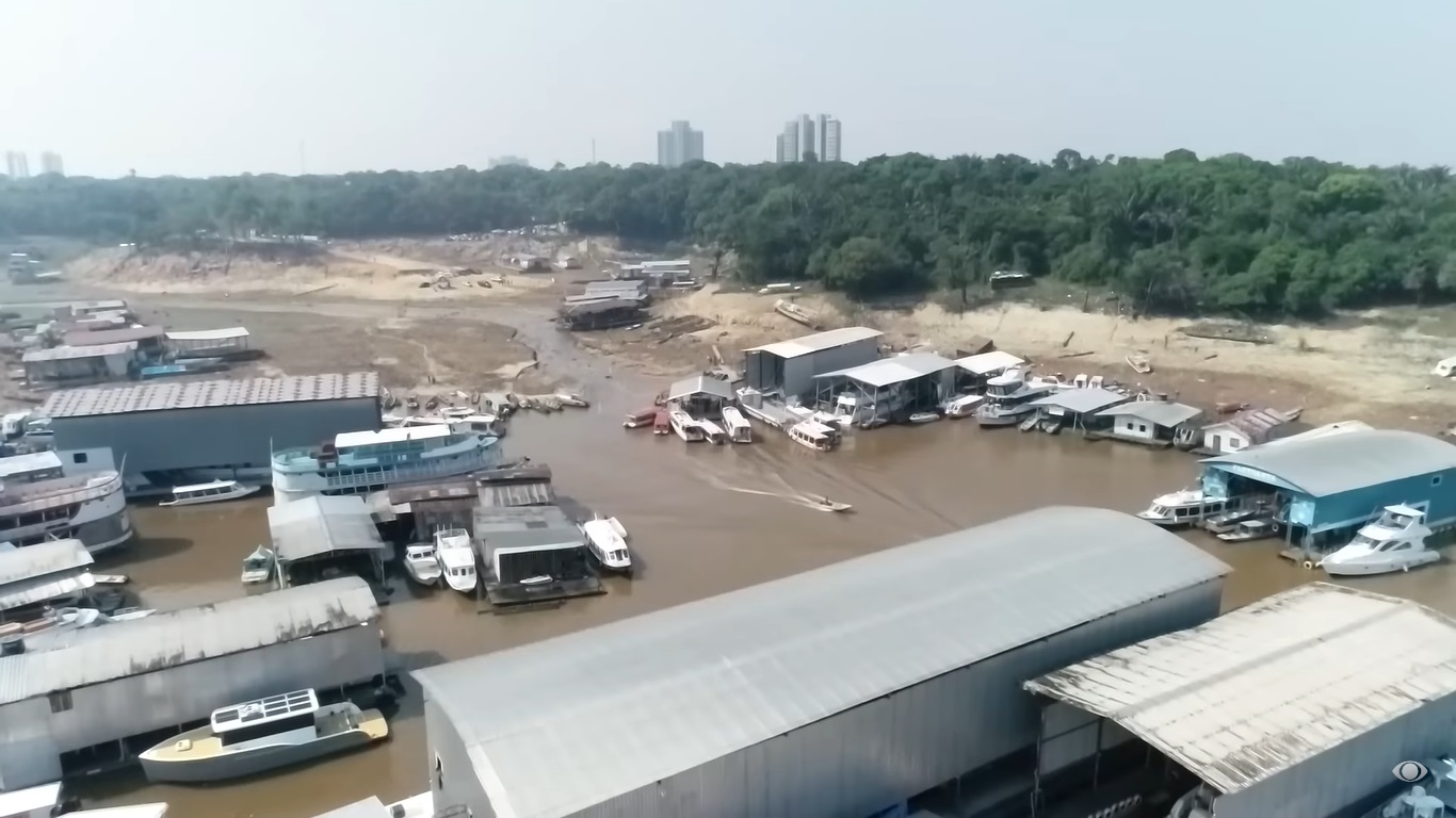 Seca do rio Negro tem a ver com aquecimento global, diz pesquisador