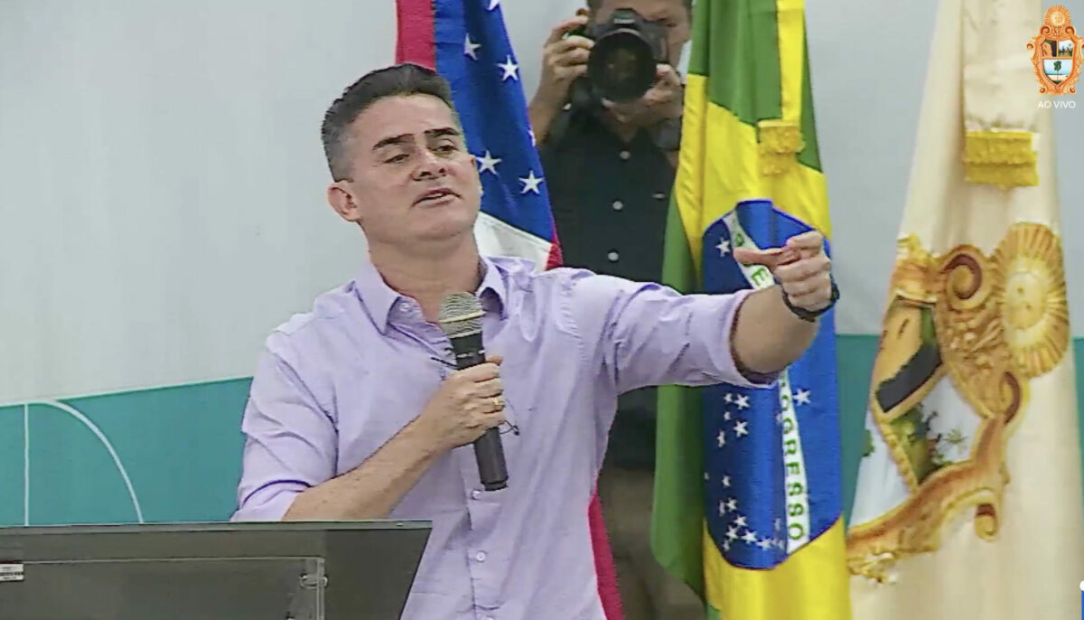Morar Melhor entrega 1,2 mil casas neste ano, diz prefeito