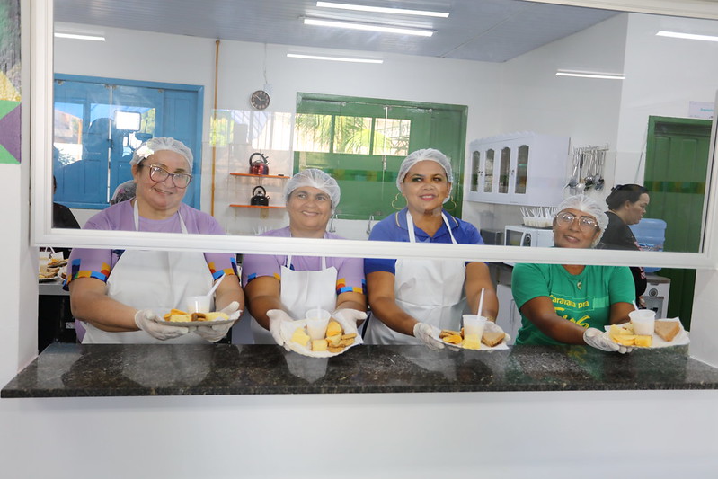 David Almeida inaugura 10 restaurantes populares no ano eleitoral