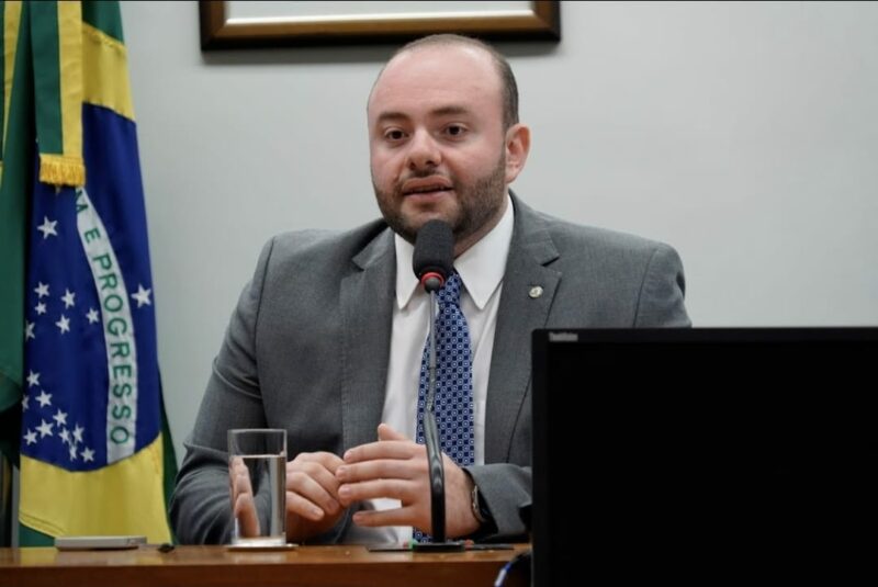 MP dos pescadores: emendas de Fausto Jr. beneficiam vítimas da seca