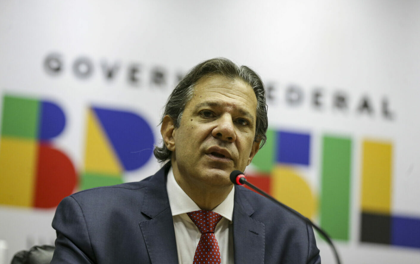 nunciadas por Fernando Haddad, as medidas buscam conter o gasto tributário do governo e atingir a meta de equilíbrio nas contas públicas em 2024.