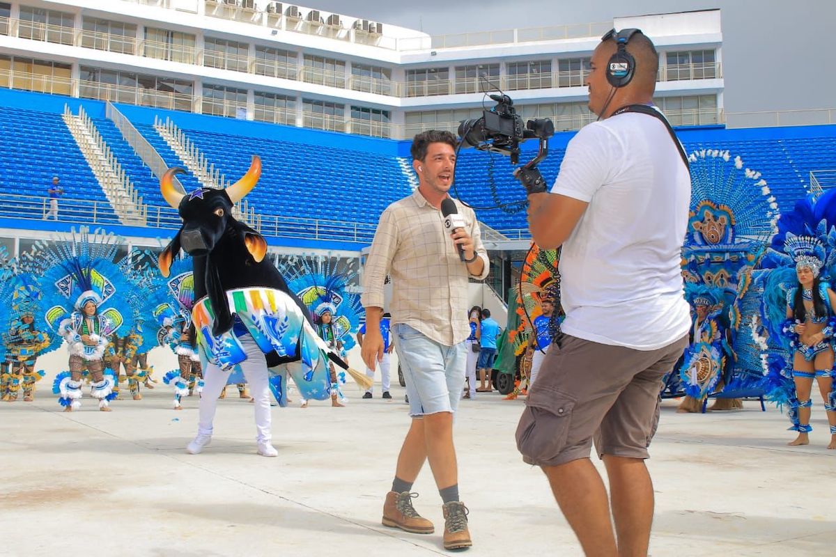 Garantido e Caprichoso se apresentam para a Globo