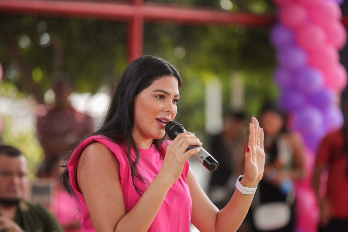 Carnaval: Mayra aponta lei contra sexualização de crianças e jovens