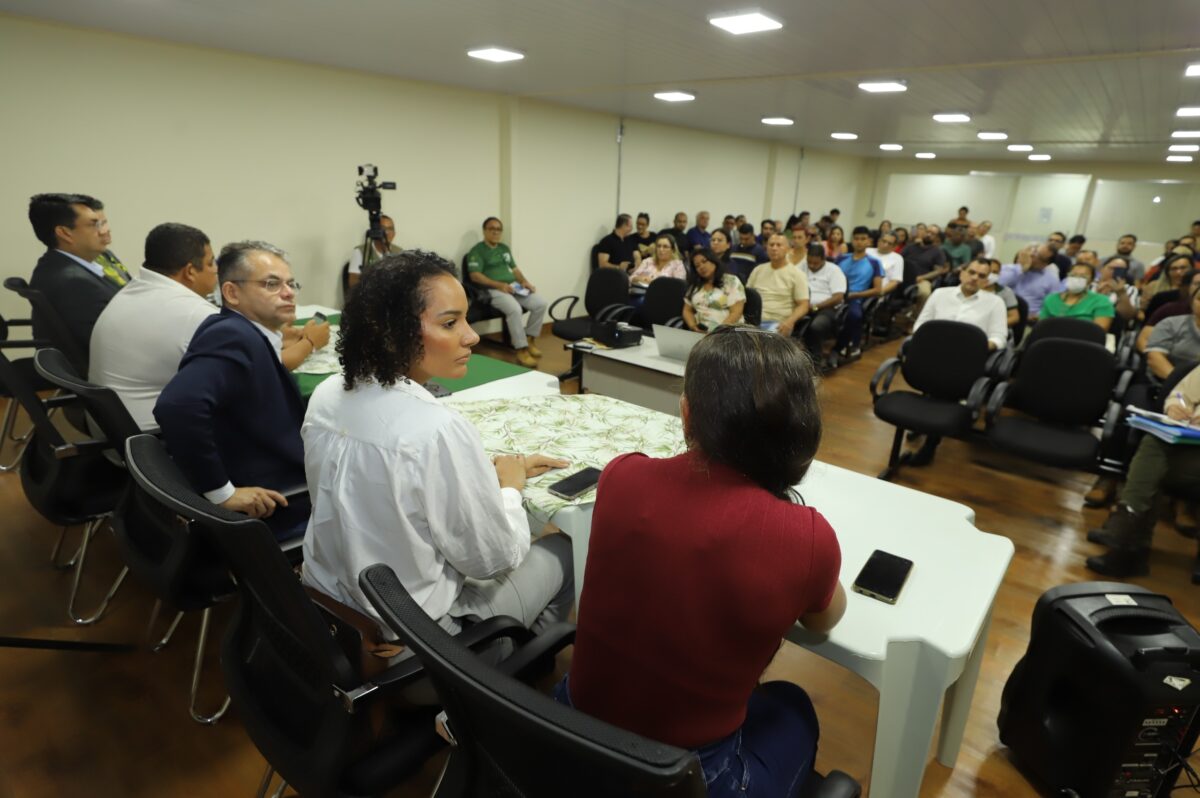 Flutuantes-moradias do Tarumã podem ganhar licença ambiental