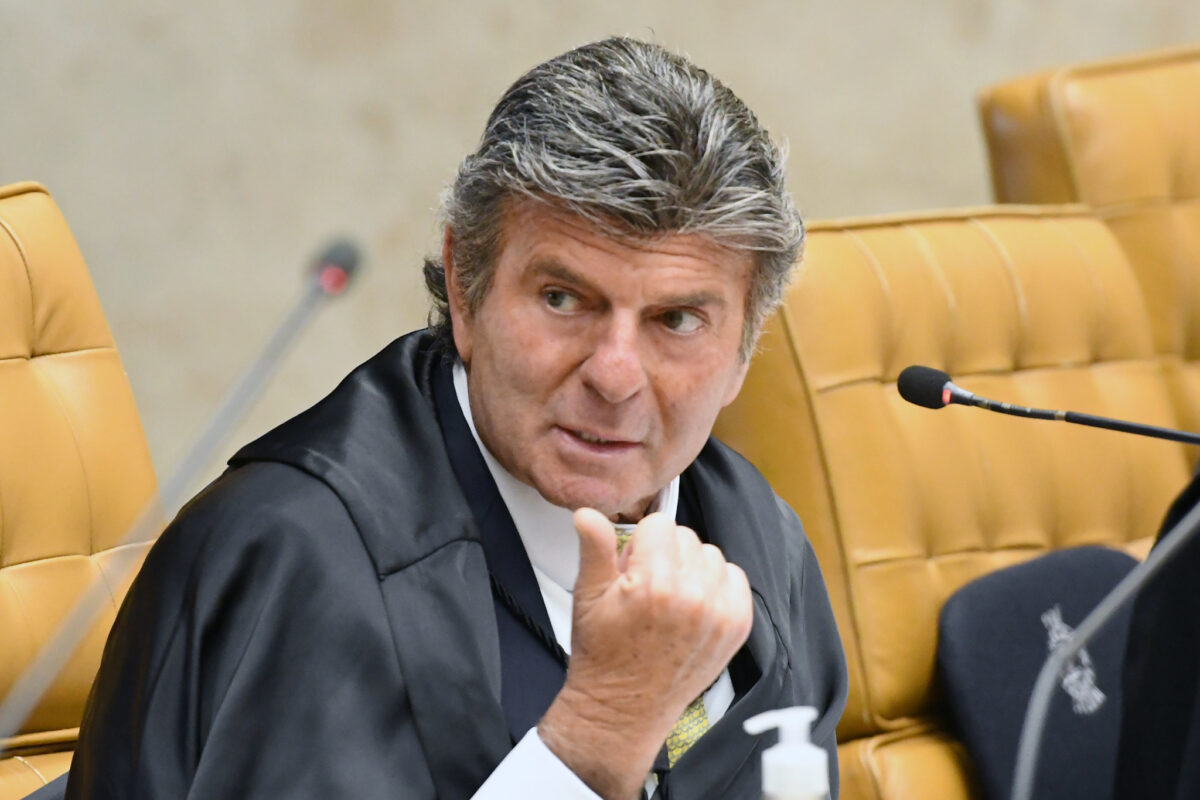 Fux pede vista do julgamento da desoneração da folha
