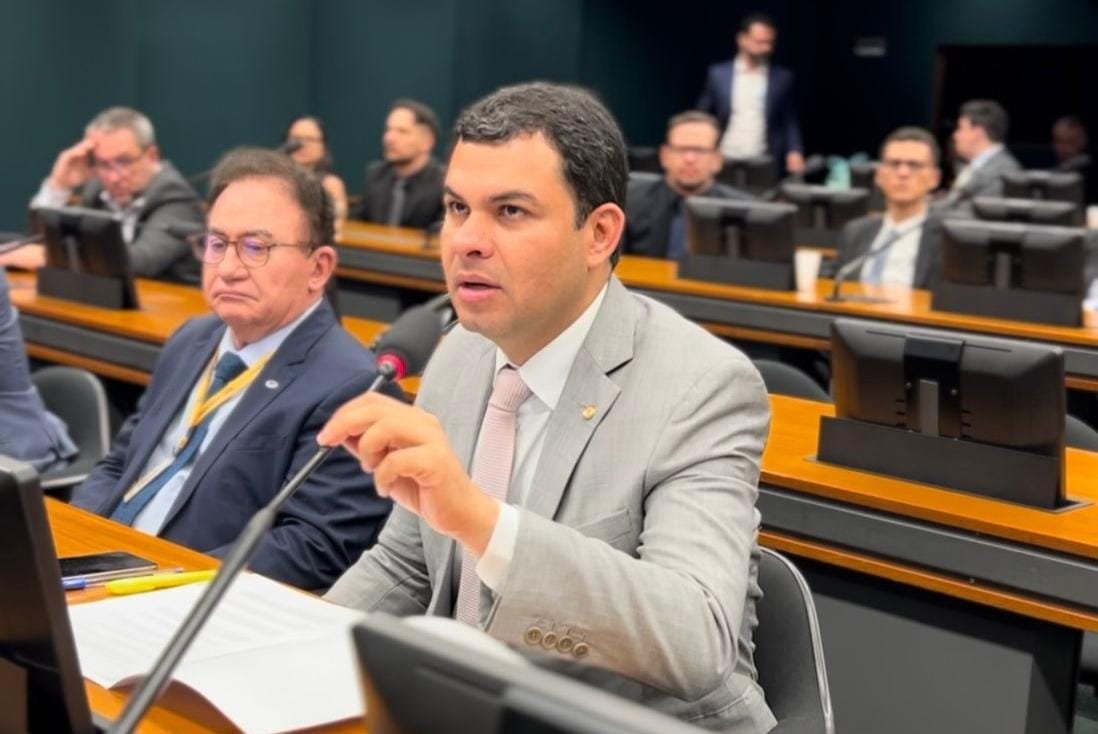 Comissão de Turismo aprova pedido de apoio de Vianna ao setor de eventos