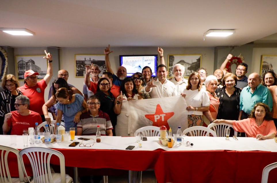 Marcelo Ramos reúne com petistas históricos e arredios
