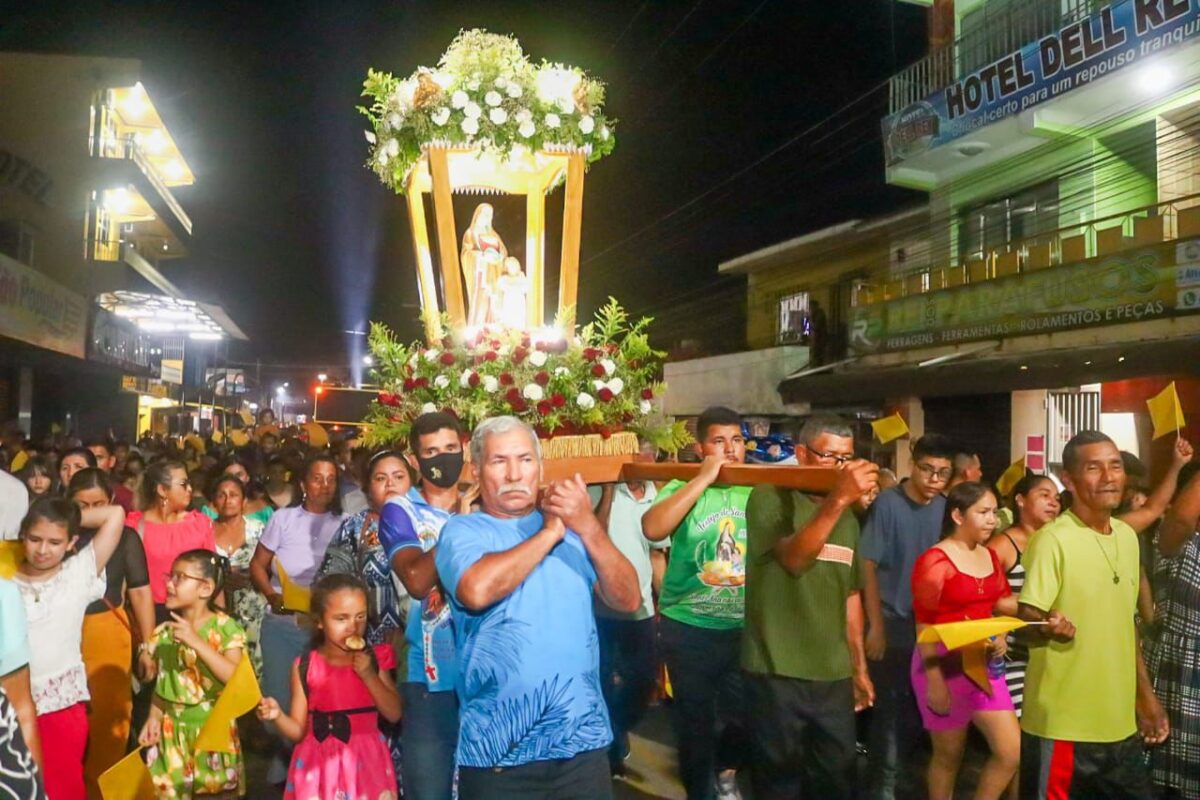 Coari celebra 92 anos de história com fé e devoção à Sant’Ana