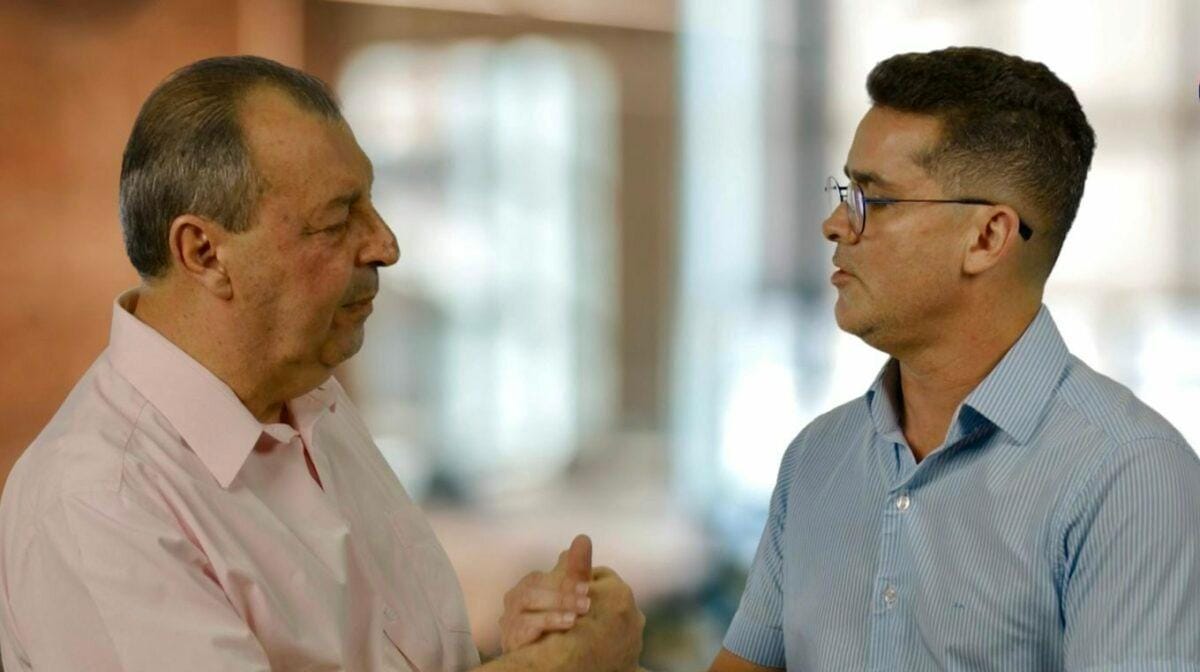 David Almeida anuncia vice na quinta e ainda conversa com Omar Aziz