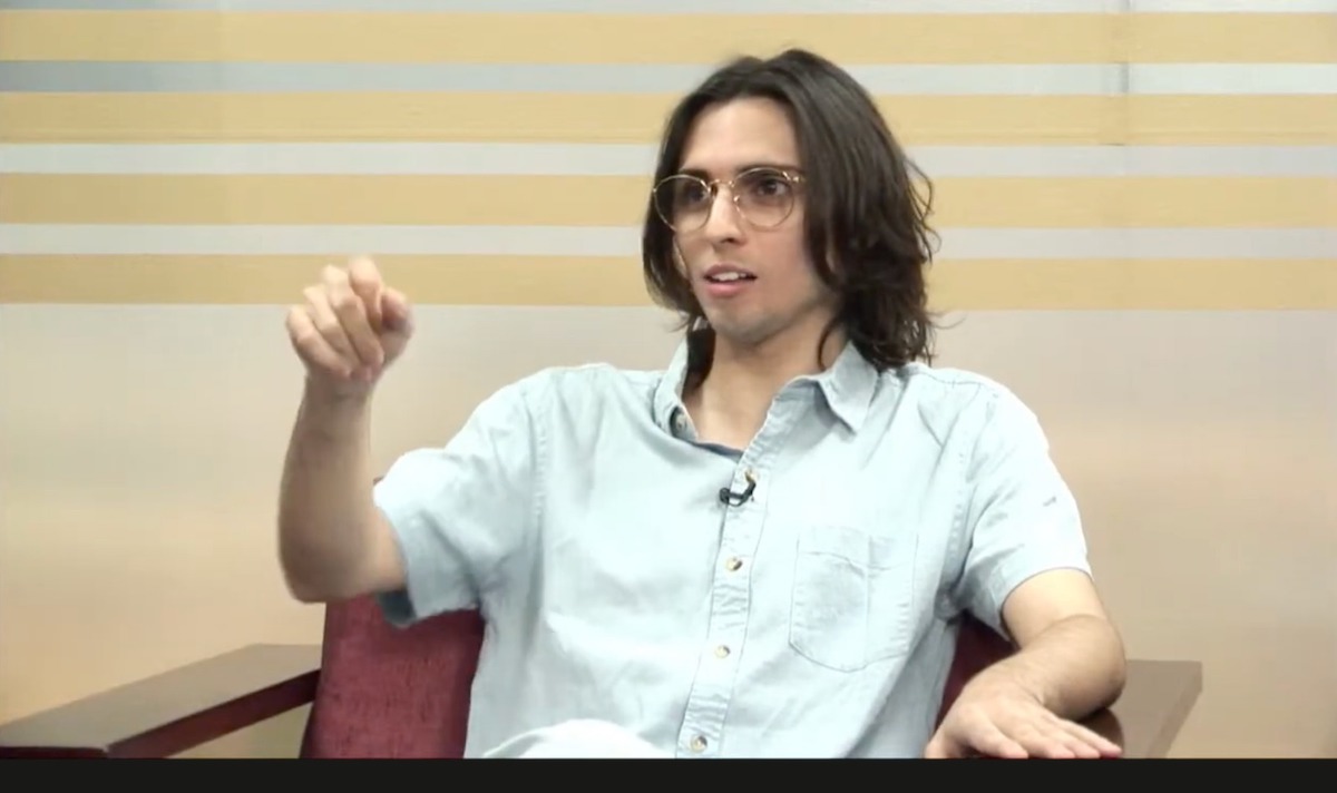 Amom Mandel provoca David sobre Braga