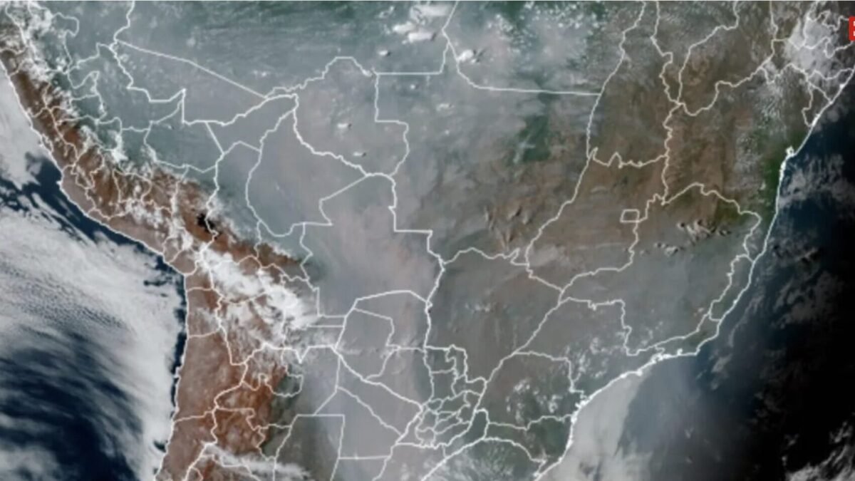 Amazônia: fumaça de queimadas deixou país sem céu azul no final de semana