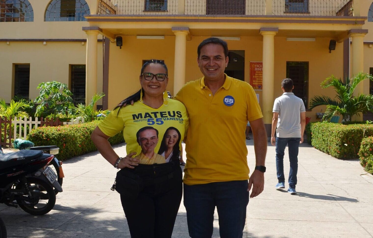 Candidato de Bi Garcia, Matheus Assayag é eleito em Parintins com %