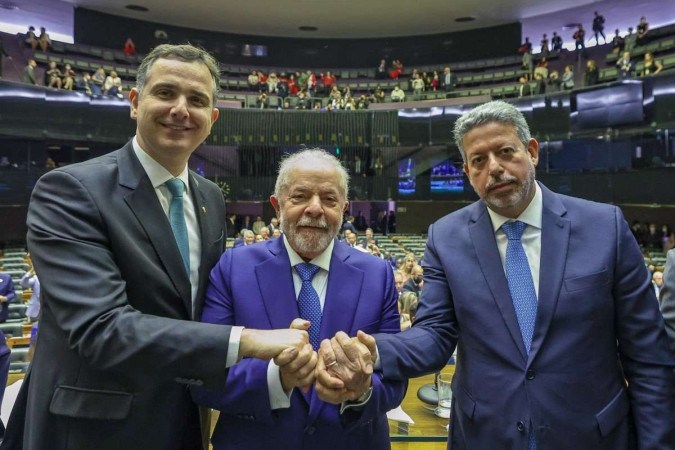 Lula quer unir inimigos Calheiros e Lira para disputar Senado em Alagoas