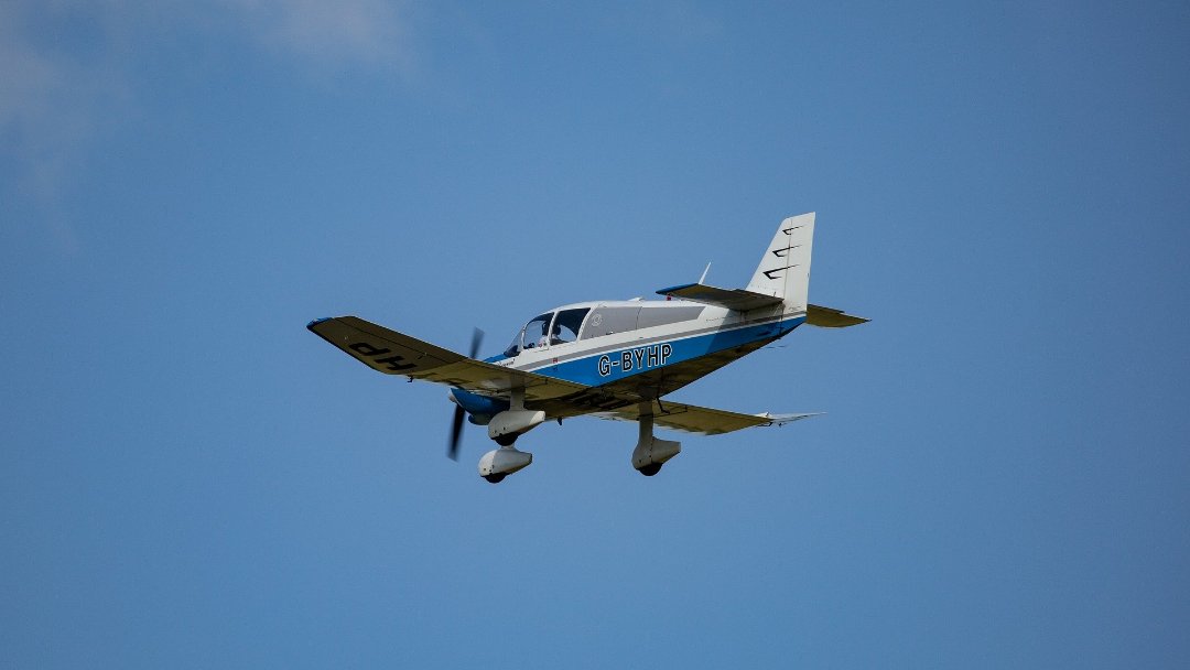 Avião de pequeno porte cai no interior do Amazonas e mata três pessoas