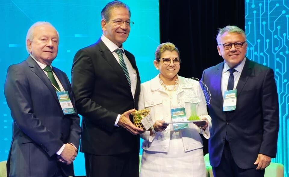 CNJ premia TRE-AM com prêmio Ouro de Qualidade
