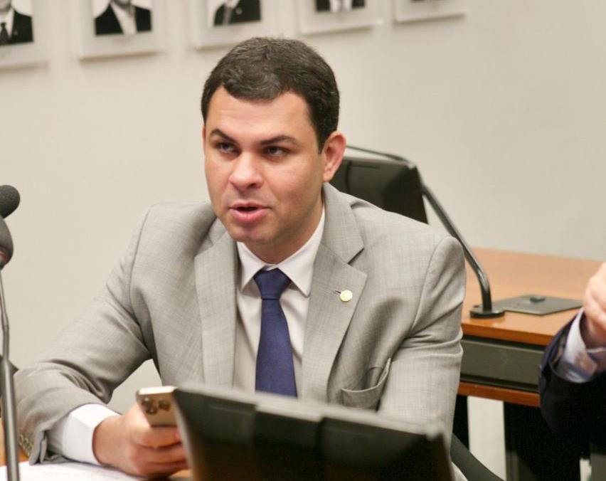 Reforma tributária: Vianna quer sociedade envolvida para manter ZFM