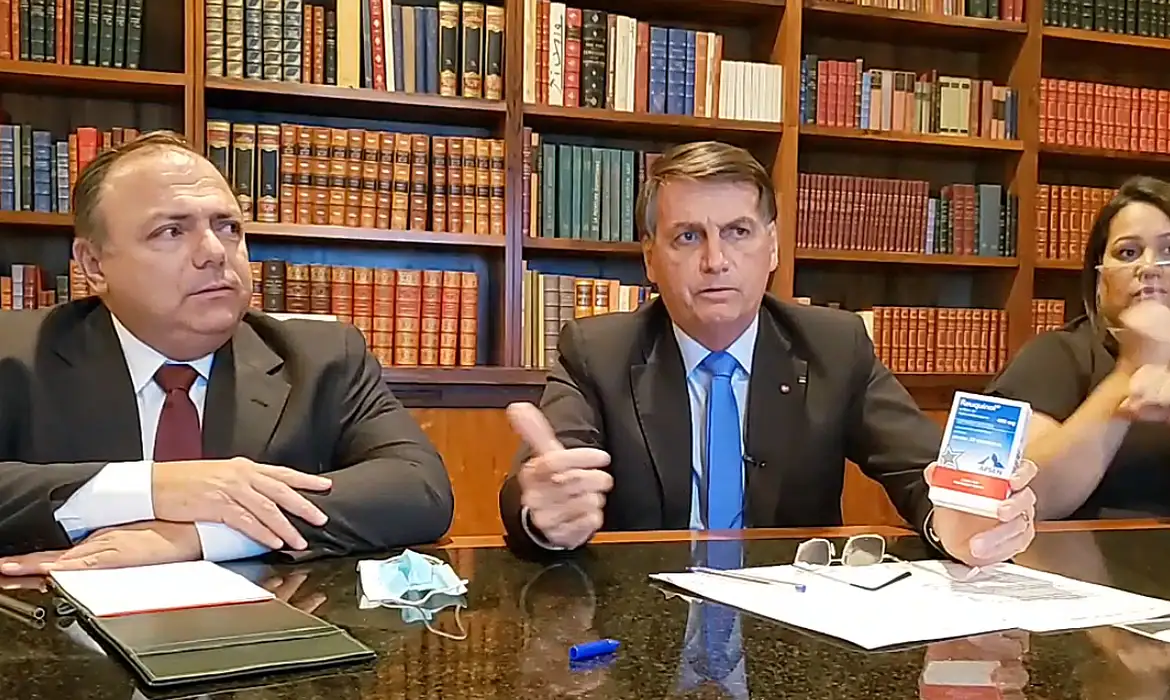 General Pazuello é tirado da lista de testemunhas de Bolsonaro