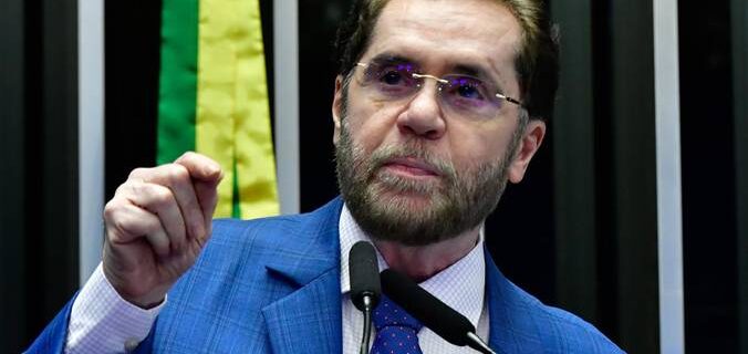 Valério mantém ataque a Marina e reforça discurso misógino