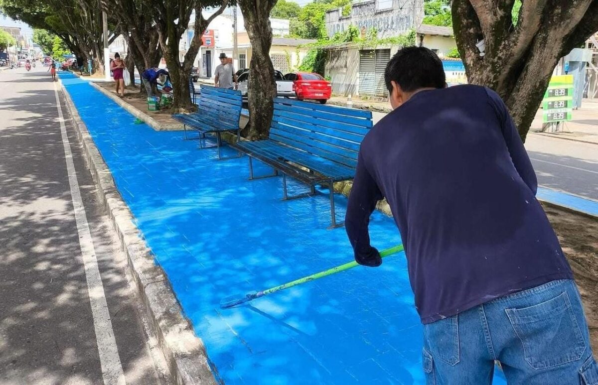 Festival de Parintins: prefeitura contrata 300 trabalhadores para serviços urbanos