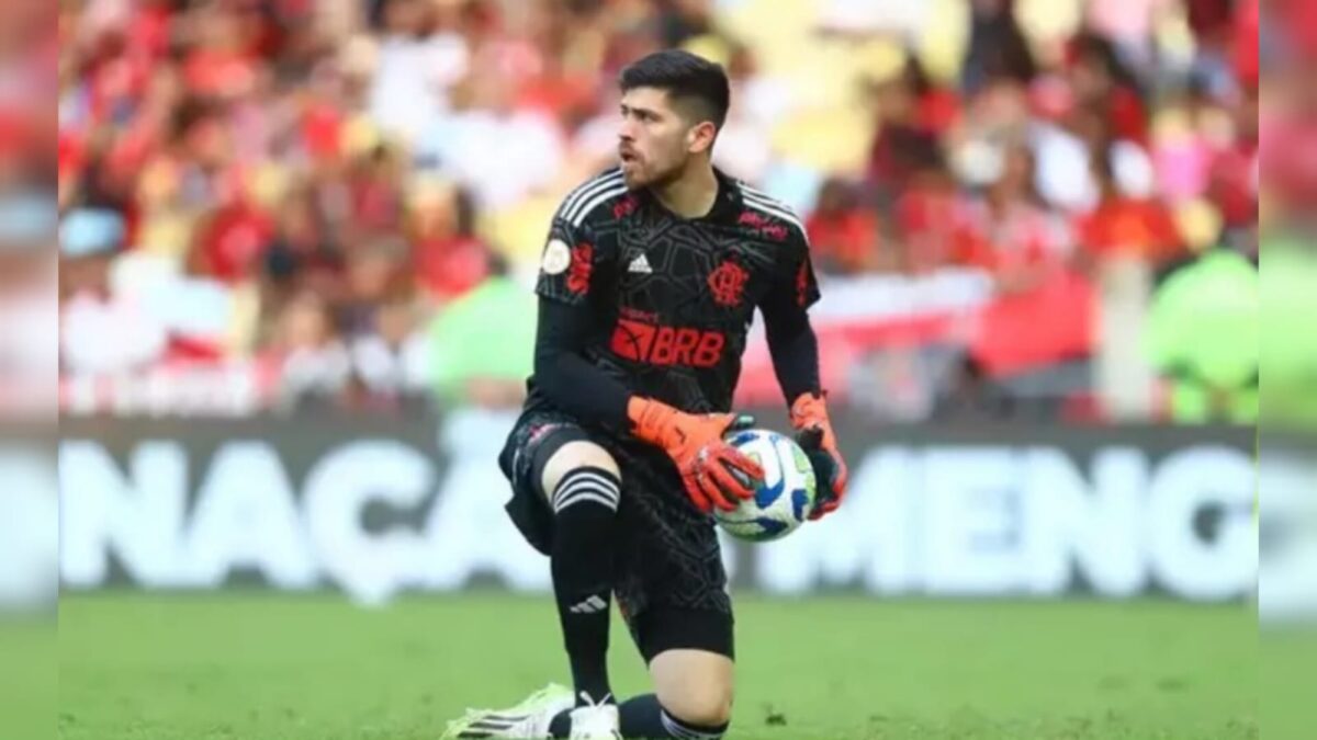 Jogadores do Flamengo são assaltados no RJ, após tropeço na Argentina