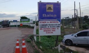 Placa do Dnit