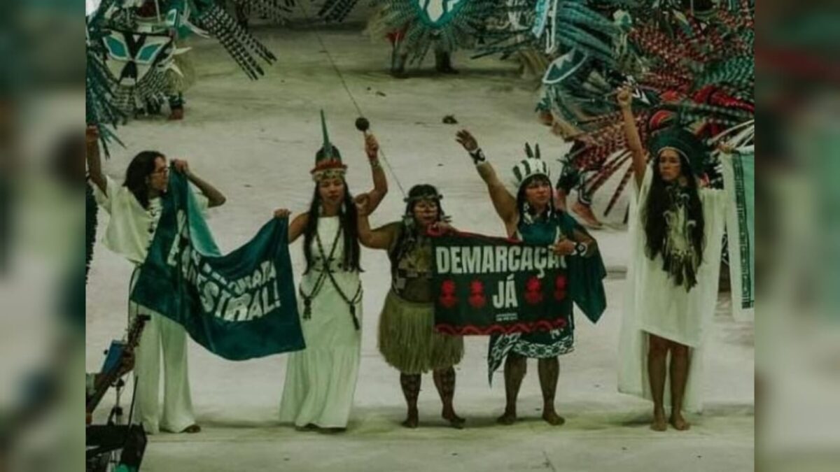 Caprichoso e Garantido dão lição de cultura que o Brasil não ensina
