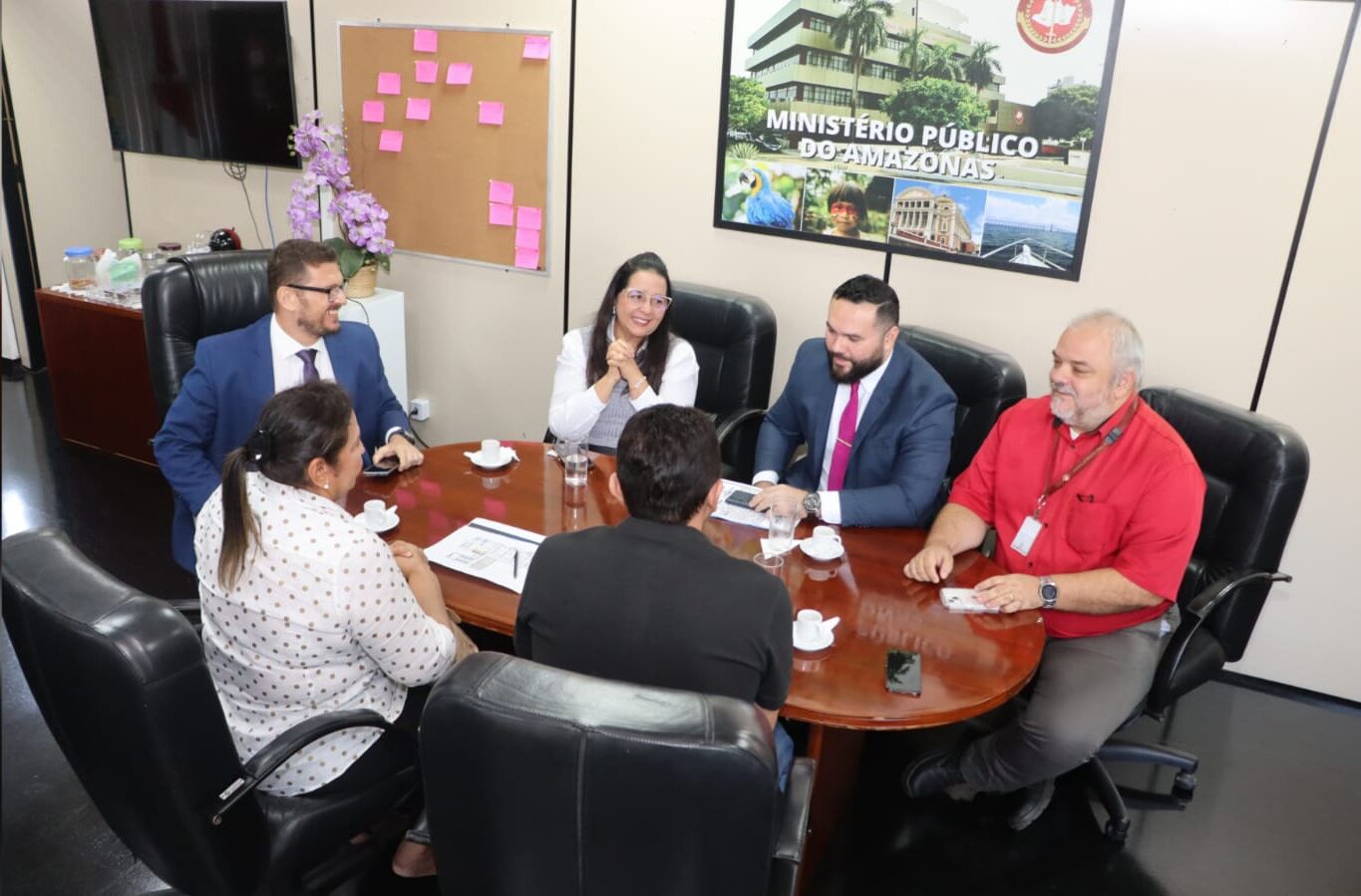 Estruturação do MP-AM em Eirunepé e Itamarati pauta encontro em Manaus