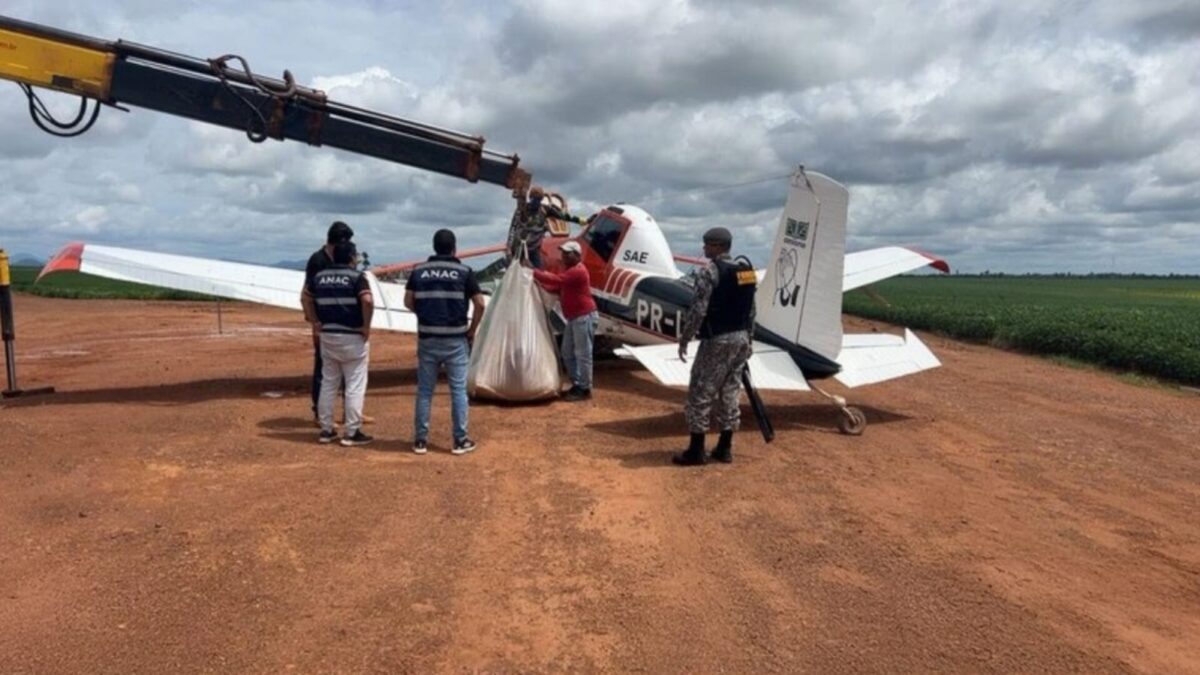 Aviões de garimpeiros destruídos em operação federal na terra ianomâmi