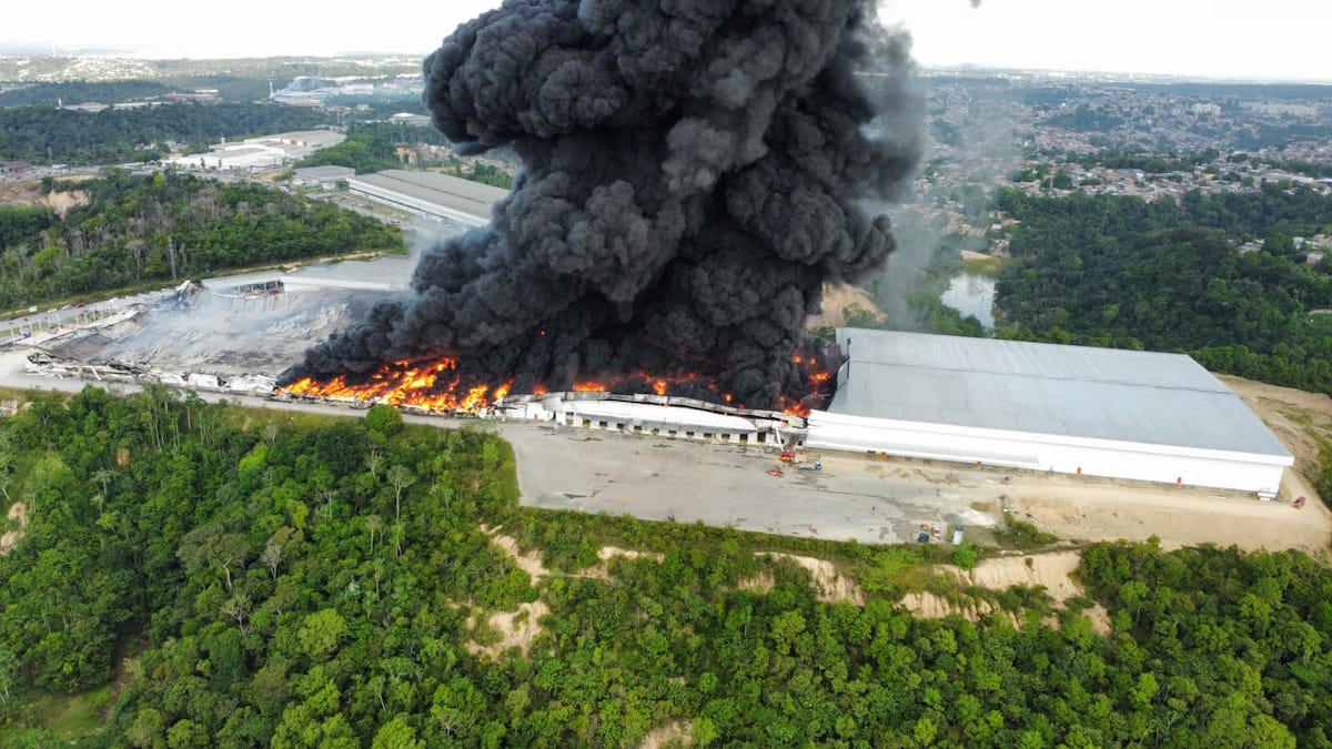 Incêndio Effa Motors