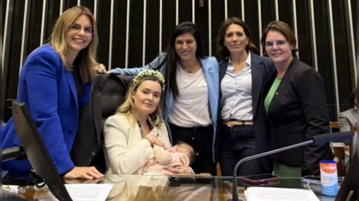 Bolsonarista admite usar bebê como escudo na Câmara e é denunciada