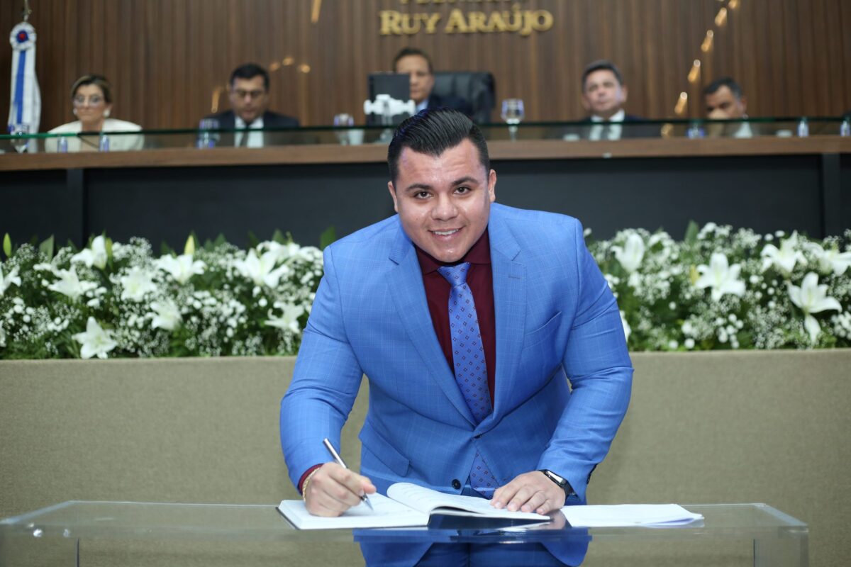 Avante vai expulsar deputado do partido que assinou CPI do Lixo