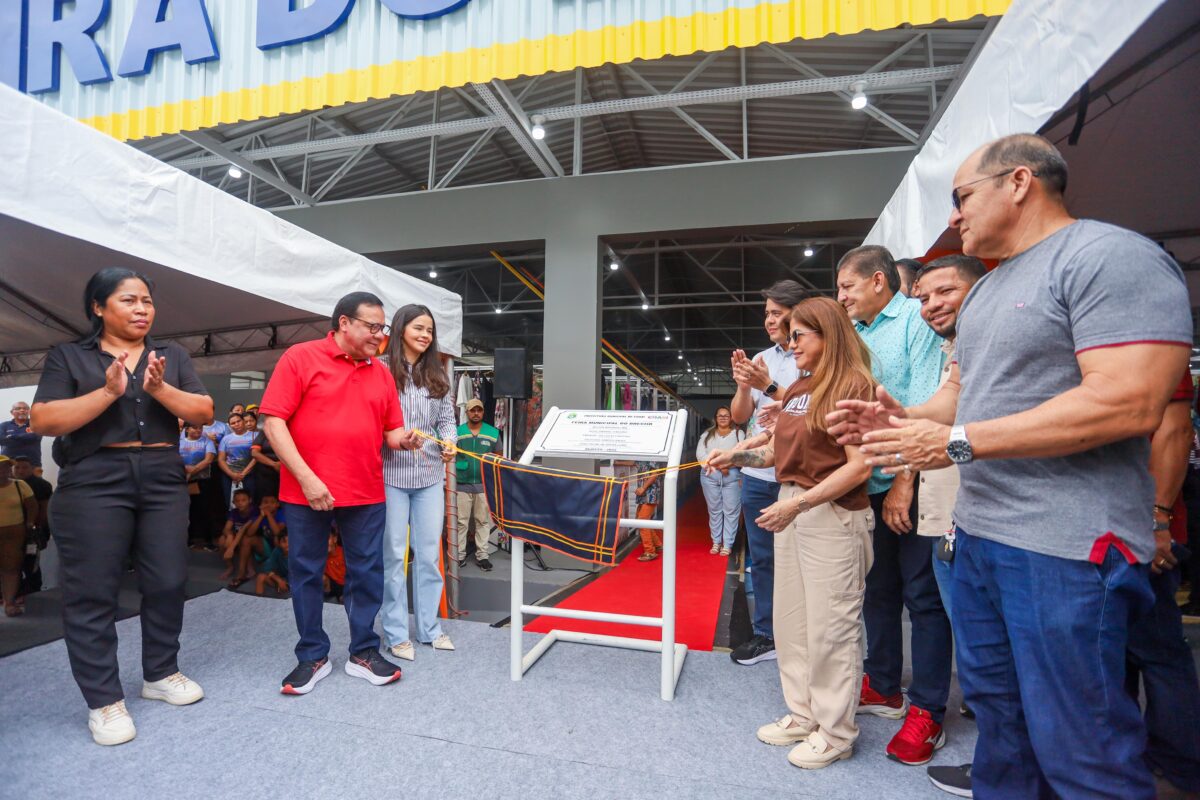 Inauguração da feira do Brechó fortalece empreendedorismo em Coari
