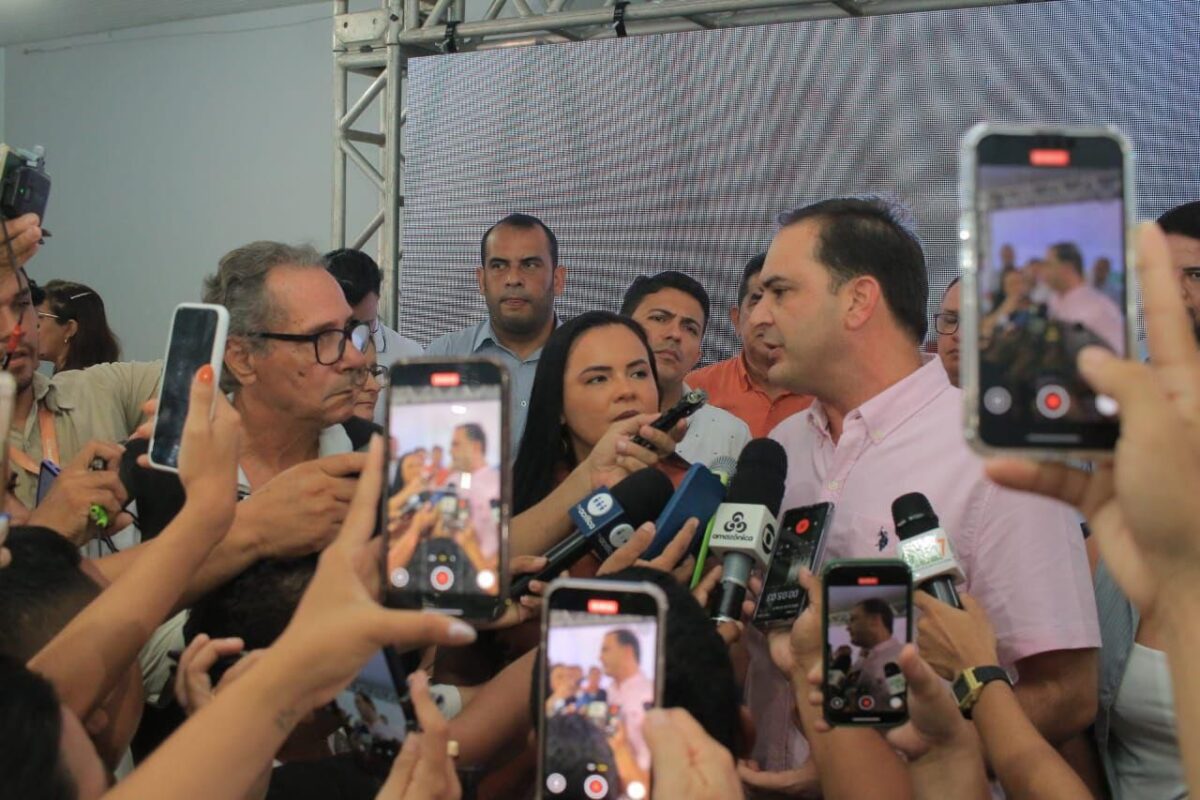 Assayag garante 300 vagas em pré-vestibular gratuito para jovens de Parintins