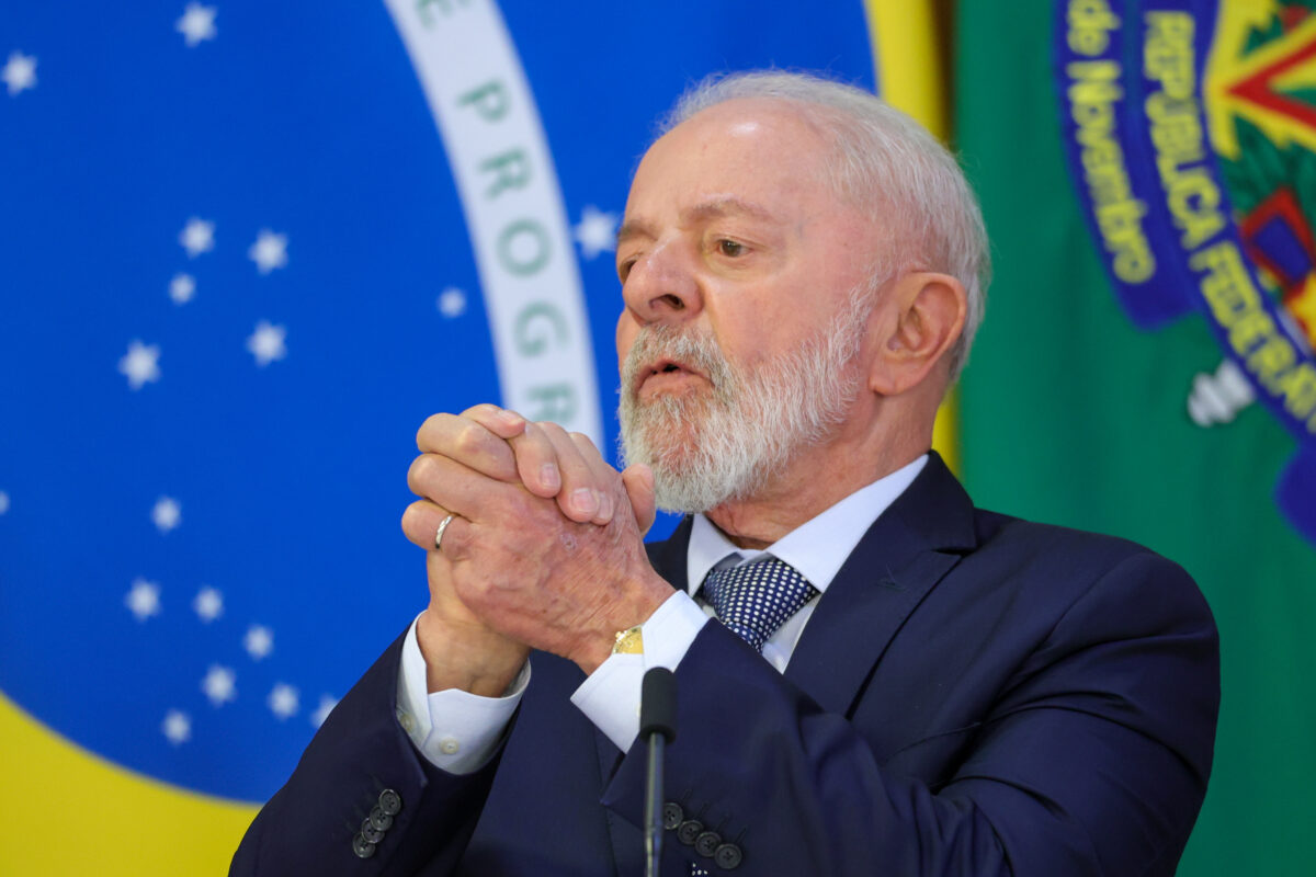 Projeto de Lula para isenção de IR até R$ 5 mil vai passar com urgência na Câmara