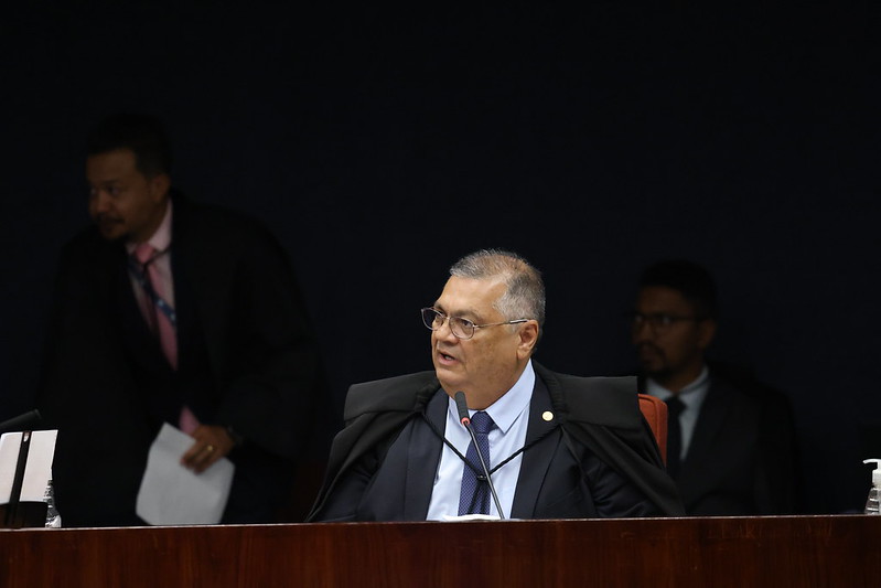 Emendas parlamentares: deputados e senadores na mira da PF e de Flávio Dino