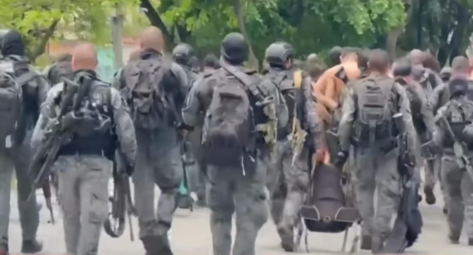 Imagem de câmeras de PM na matança do Rio expõe razão da resistência