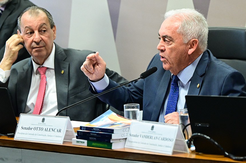 Projeto de lei da Dosimetria causa rachadura no Senado
